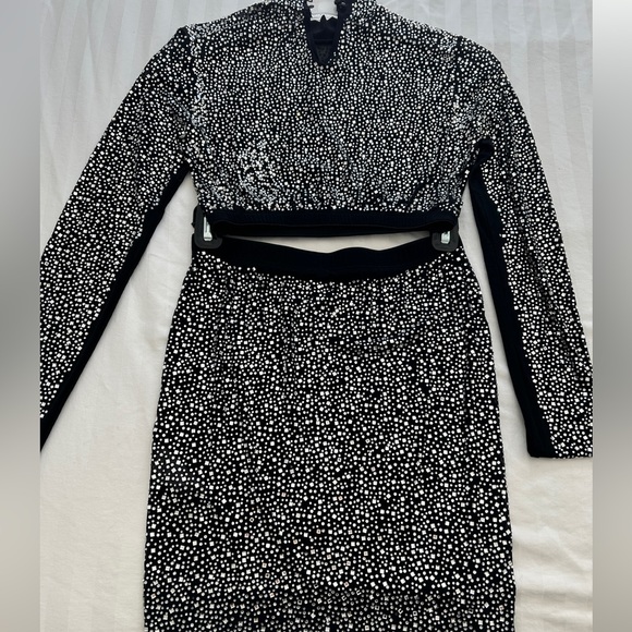 NWT Kiki Riki Top and Skirt Size Medium - Picture 2 of 3